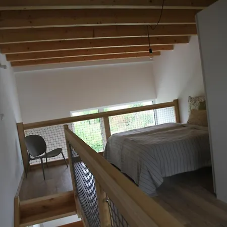 S Výhledem Na Zámek