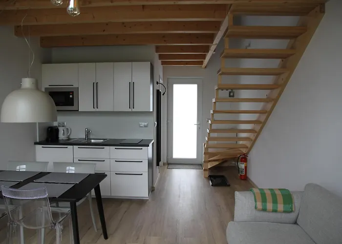 S Výhledem Na Zámek Apartmán *